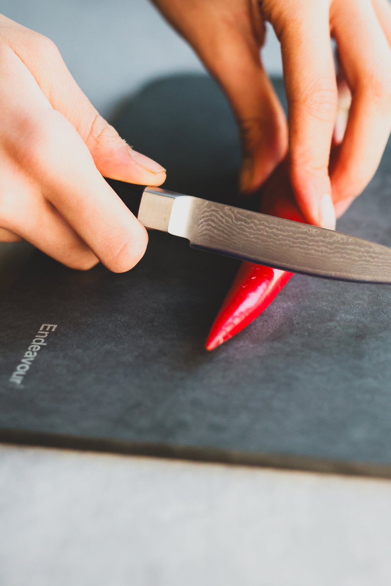 Mini skærebræt, grå - 25x17 cm